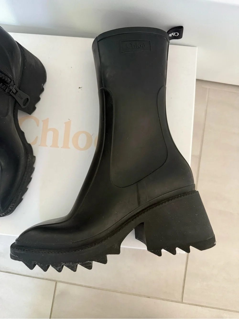 Chloé Black Rubber Mid-Calf Zip-Back Boots